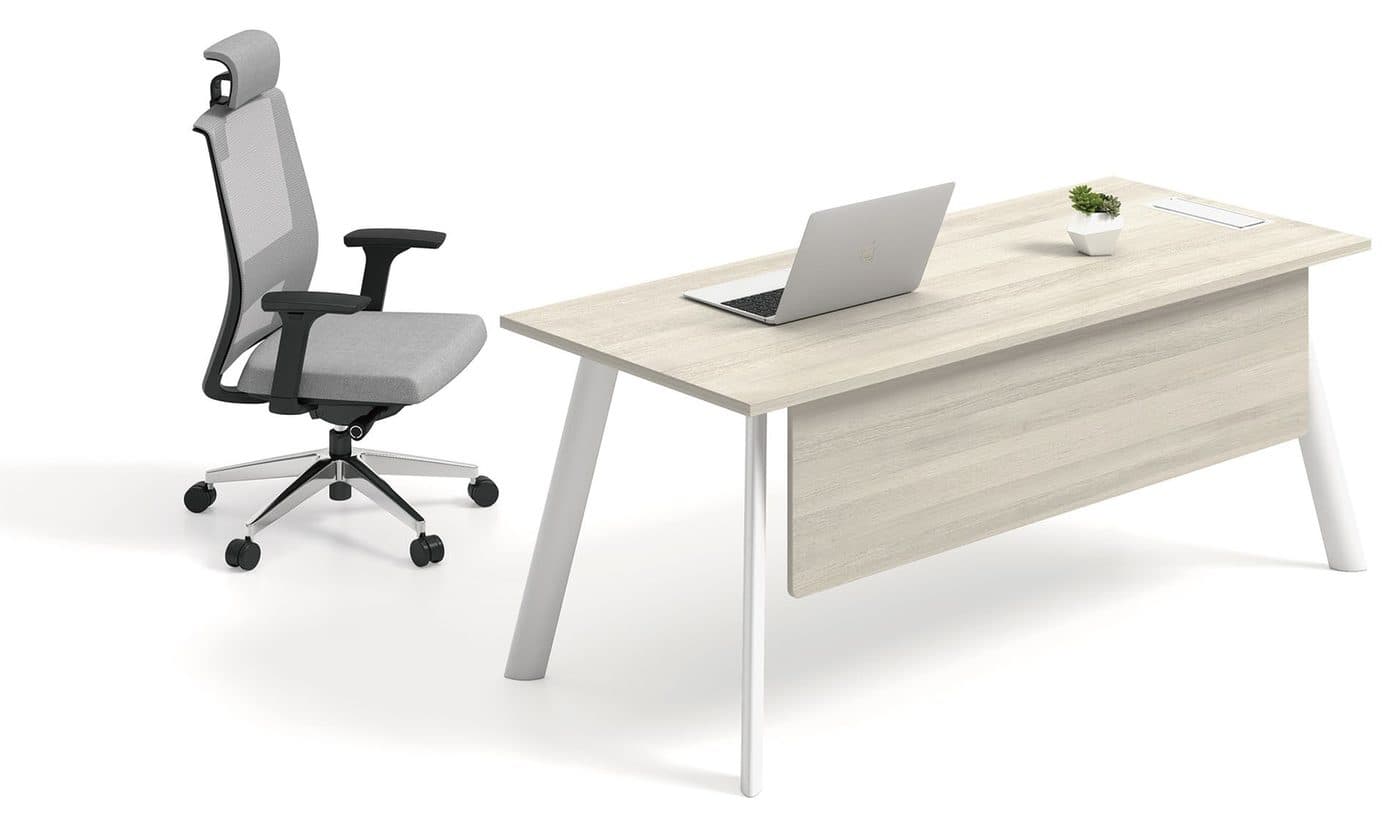 STRETCHS single desk on an A-leg and beam chassis